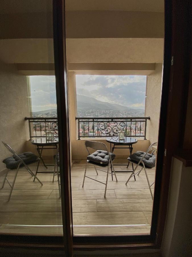 Stylish Apartment, Skopje Centre - Private Parking - Panoramic Views Extérieur photo